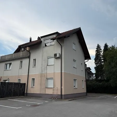 Andro's Modern Apartament Lublana