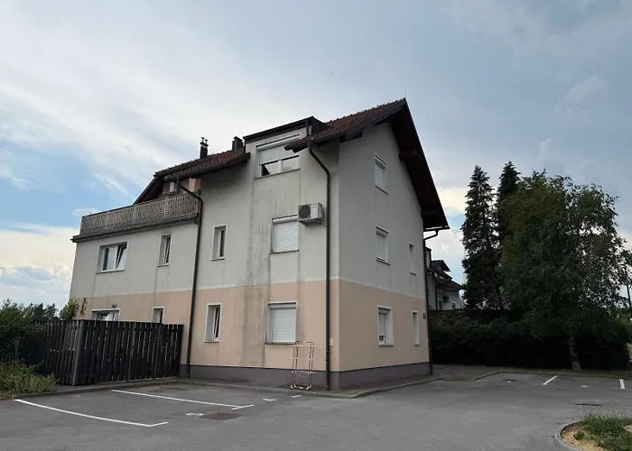 Andro's Modern شقة ليوبليانا